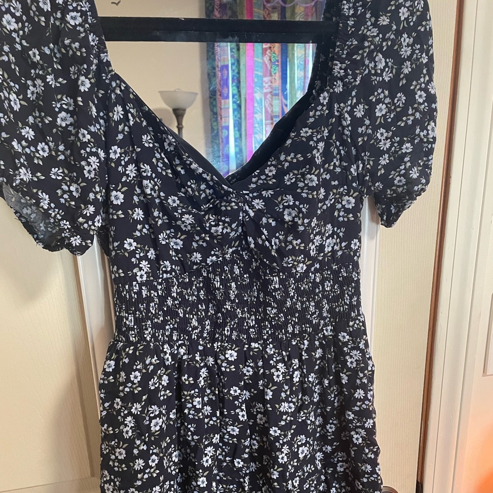 Hollister Navy Floral Open-Back Short Dress